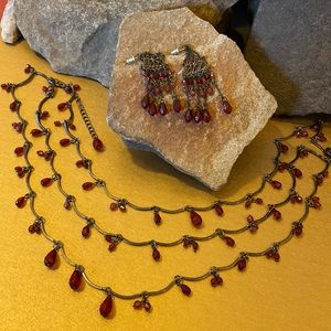 🎀 vintage Ruby necklace with matching earrings